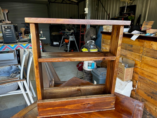 Sofa end table/toilet side shelf
